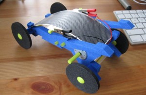 Volta Racer太阳能动力玩具车