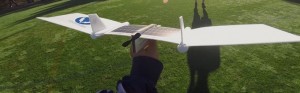 可DIY的太阳能玩具飞机(Volta Flyer)